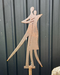 Couple dancing (S)