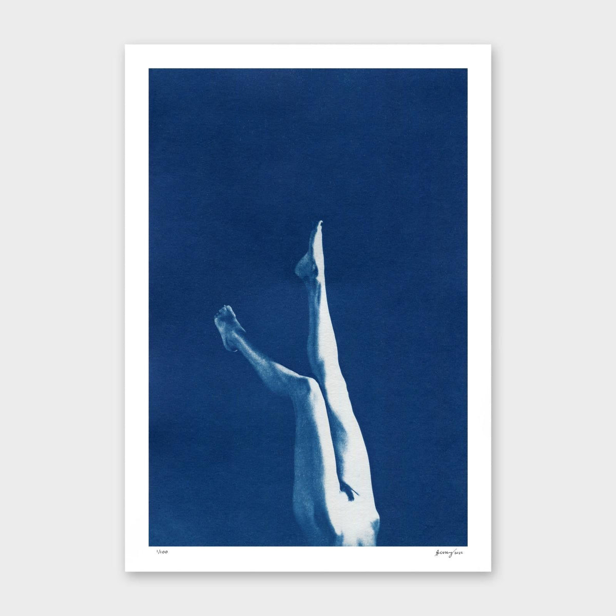 Chiaroscuro Legs A3